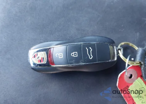 2021 Porsche Macan Gts z USA, uszkodzony, nr VIN WP1AG2A52MLB50846